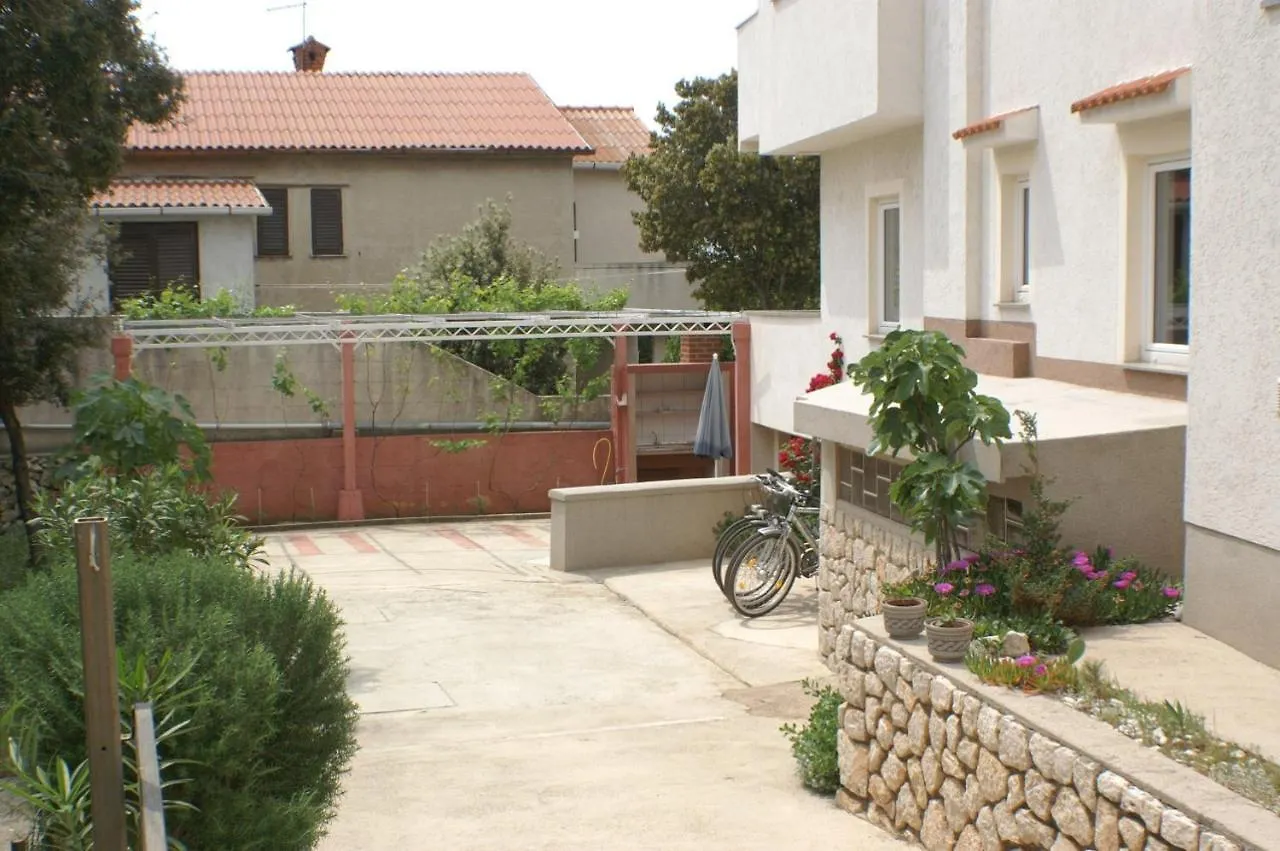 Apartments By The Sea Mandre, Pag - 4098 Croatia