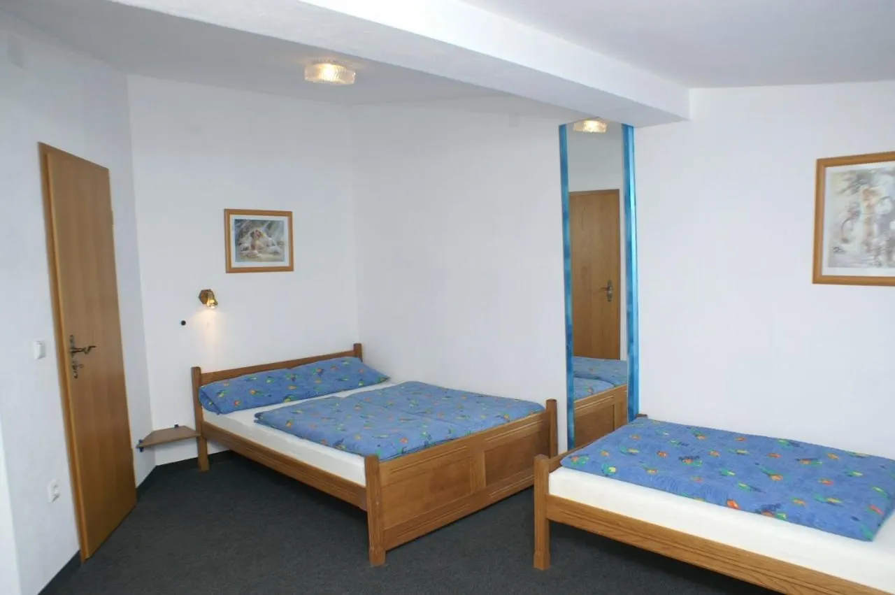 Apartments By The Sea Mandre, Pag - 4098  Mandre