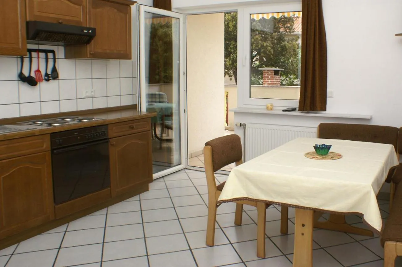 Apartments By The Sea Mandre, Pag - 4098  Mandre