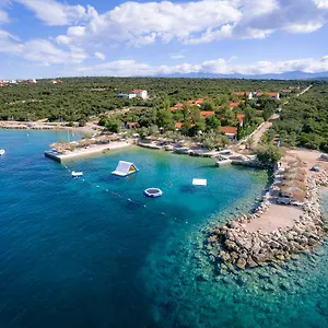 3* Kompleks wypoczynkowy Holiday Park Mandrice